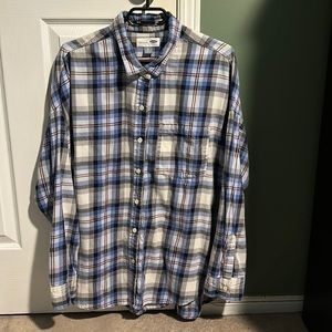 Flannel Button Up Shirt 🍁